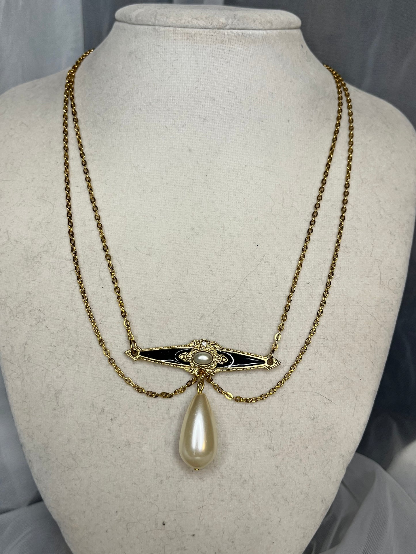 Pearl Drop Necklace