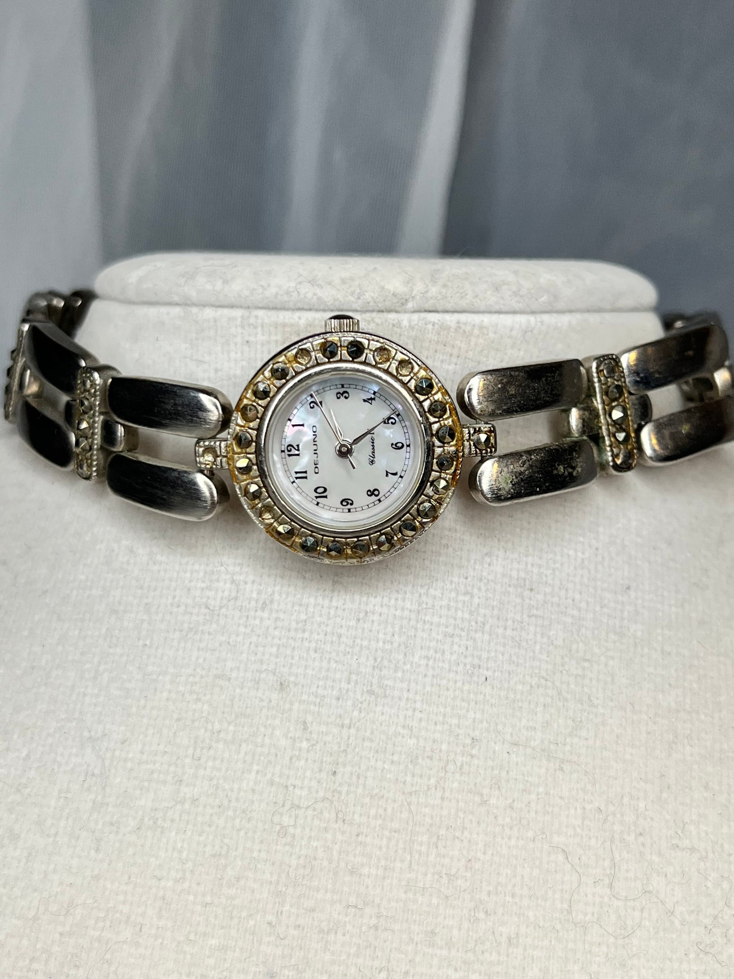 Dejuno Watch Choker