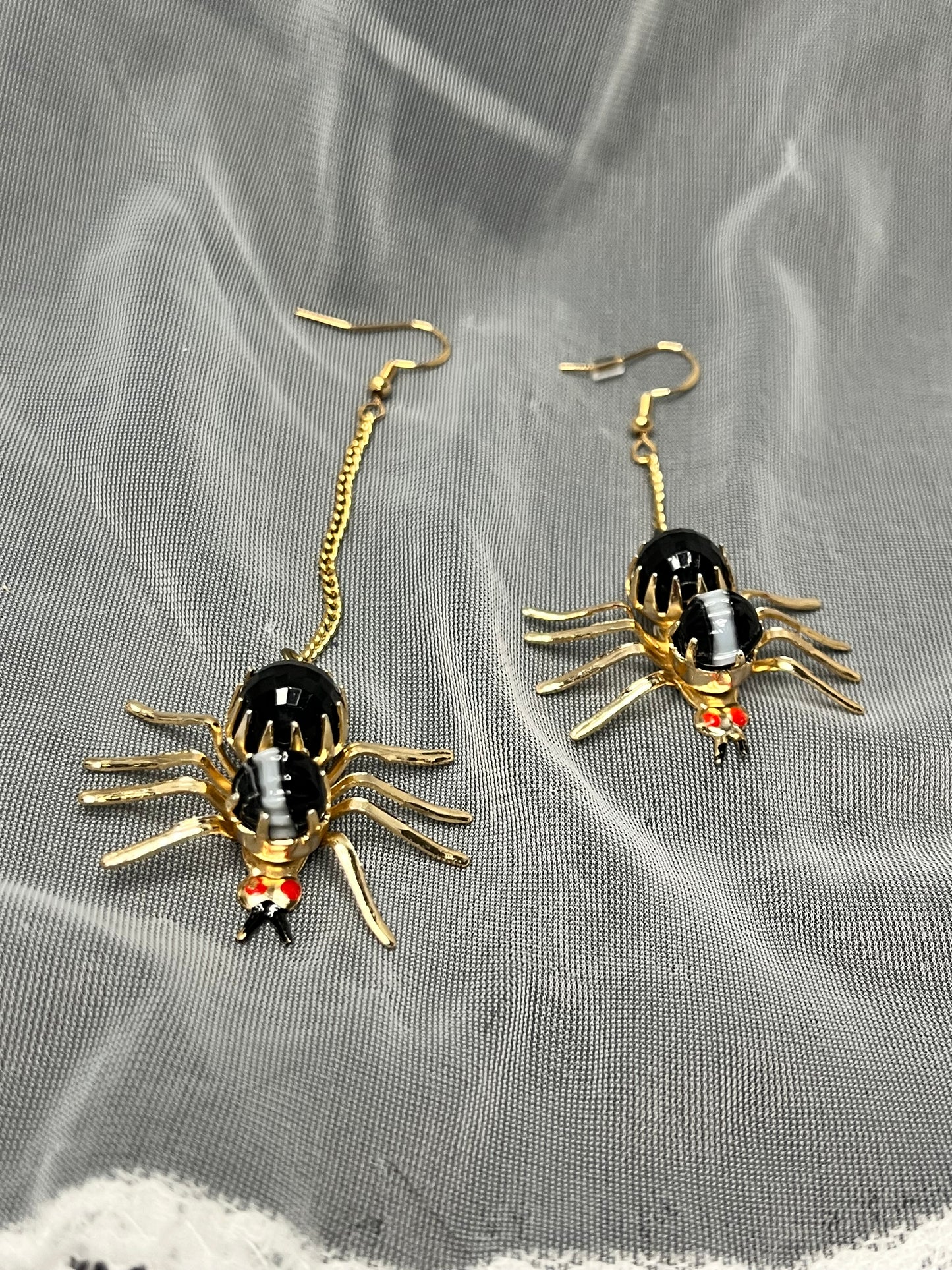 Asymmetrical b&w Stripe Spider Earrings