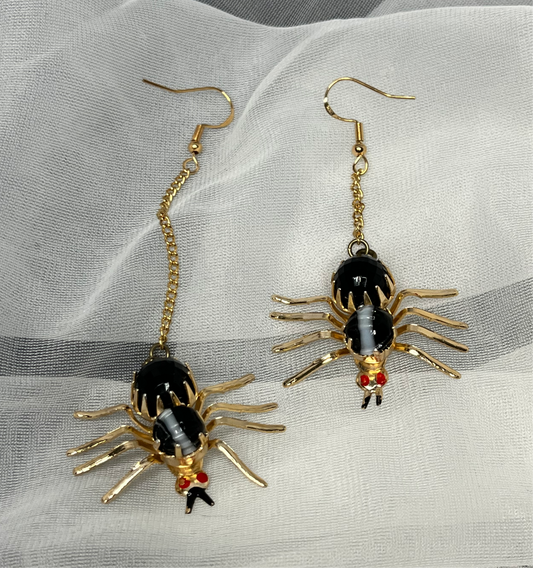 Asymmetrical b&w Stripe Spider Earrings